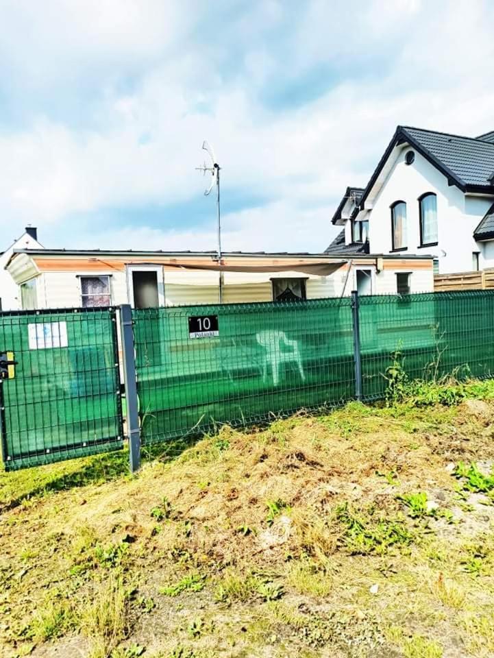 Dworek Leba I Domki Ranczo Itrich Exteriér fotografie